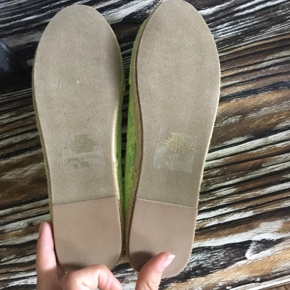 Victoria’s Secret Lace Espadrille Flats - Picture 4 of 4